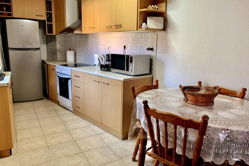 Apartament Lava House Mandrákion Zewnętrze zdjęcie